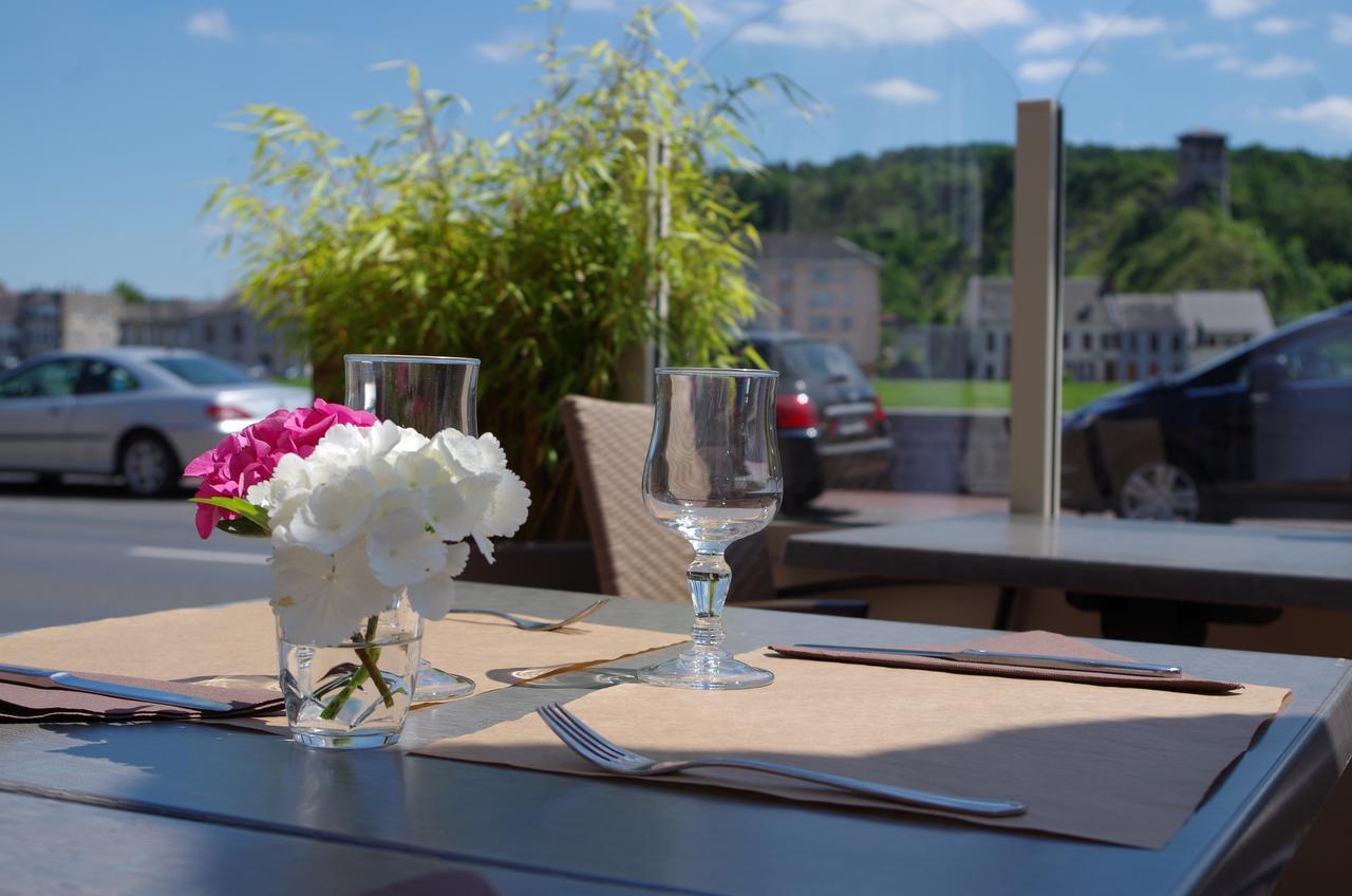 Hotel Le Roosevelt Givet Exterior foto